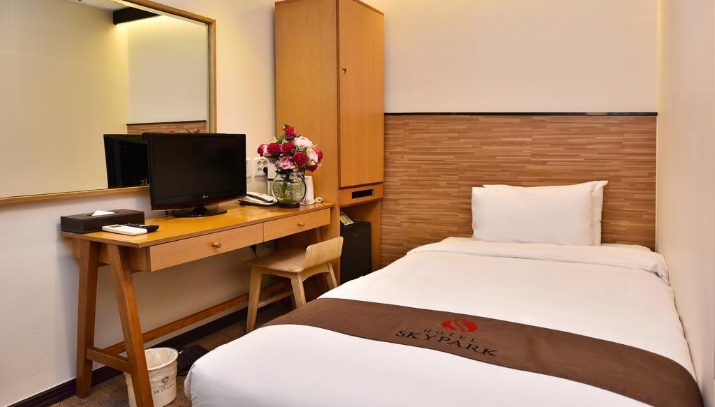 Hotel Skypark Myeongdong 1 Seoul Ngoại thất bức ảnh